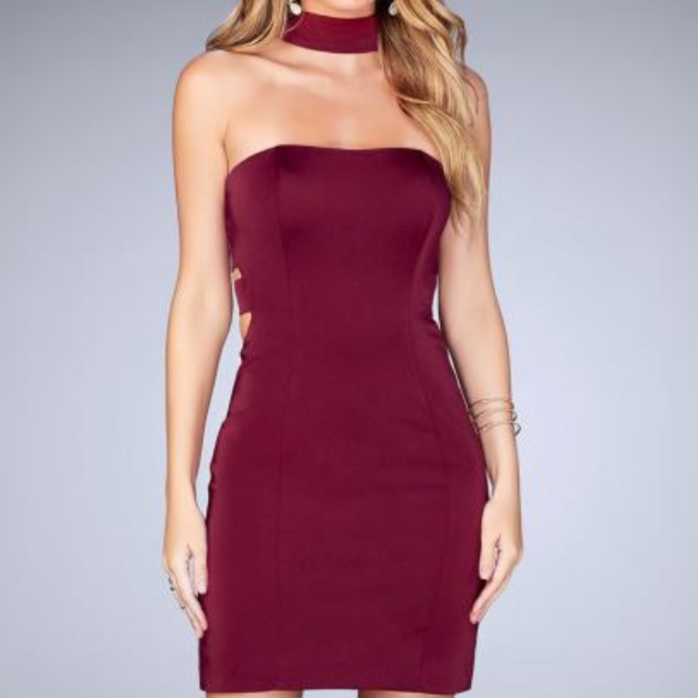 La Femme NWT burgundy body con dress